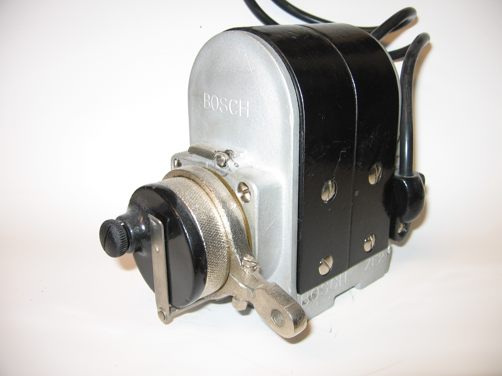 (20) 2 cyl. clock 1908.